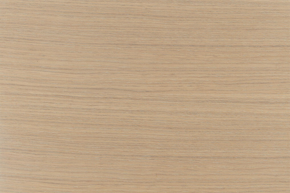 Variété de teintes claires avec l'huile pour bois 2k – 6100 incolore et 6118 gris clair. Rapport de mélange 1:1