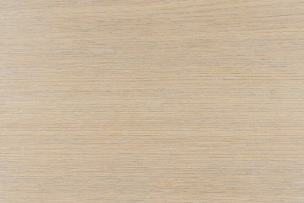 Variété de teintes claires et Osmo 2K Wood Oil – 6111 blanc et 6118 gris clair. Rapport de mélange 1:1