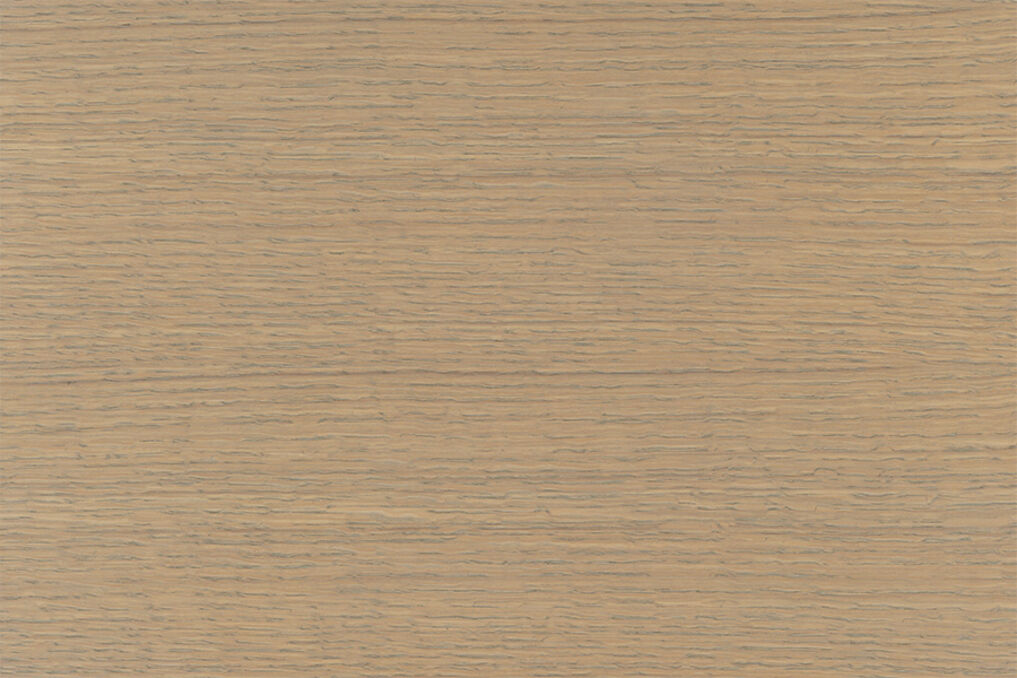 Variété de teintes claires et Osmo 2K Wood Oil – 6112 gris argent et 6118 gris clair. Rapport de mélange 1:1