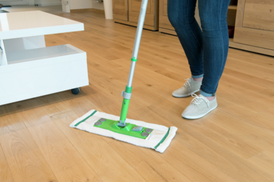 Kit d’entretien spécial pour tous les sols en bois Slide