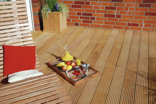 Huile-Cire pour le Bois de Bout Ambiente