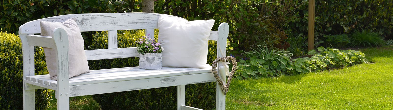 Osmo à faire soi-même - un banc vintage dans le jardin - Finitions et peintures d'Osmo